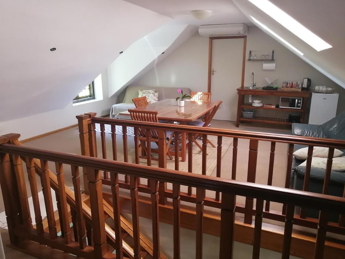 弗朗斯胡克Le Arc Manor House公寓 外观 照片